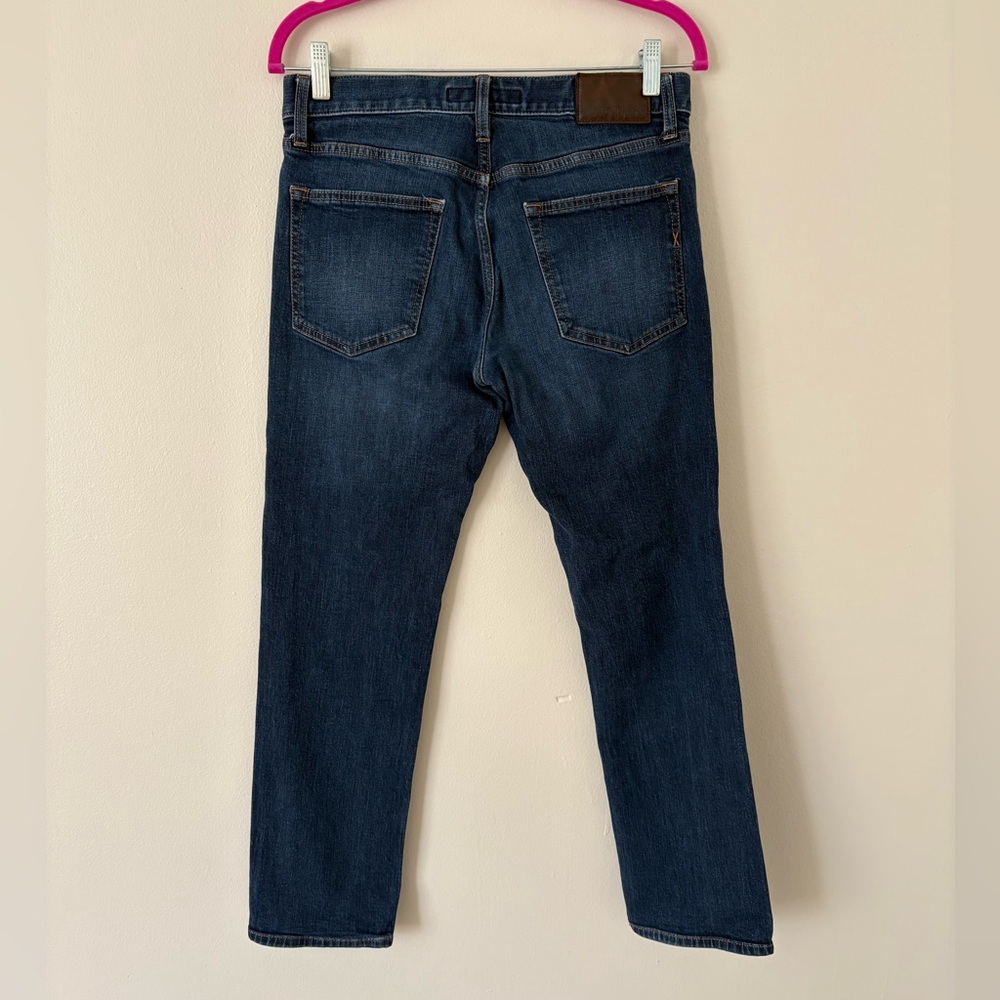 Express Slim Straight Dark Wash Jeans Size 30 x 30 - Picture 4 of 7